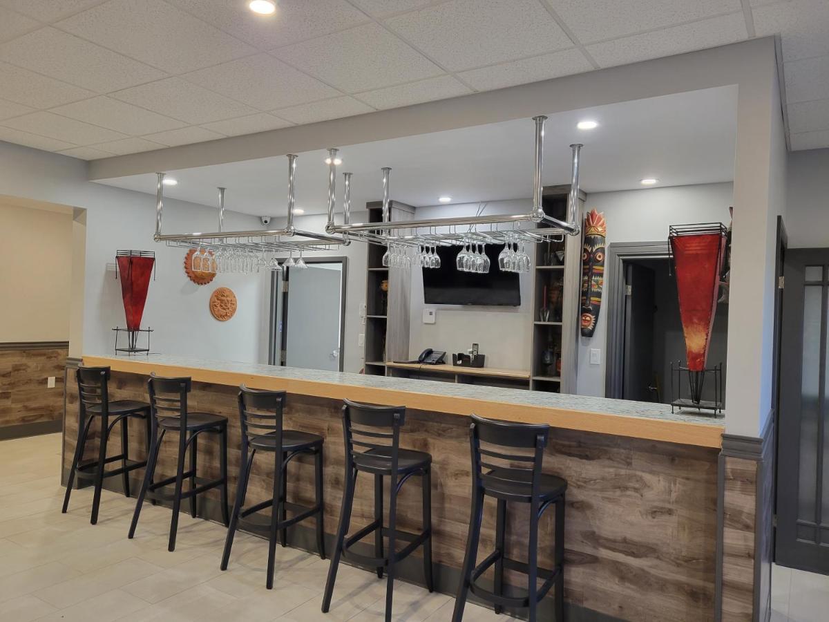 Razoolies Inn Stephenville Luaran gambar